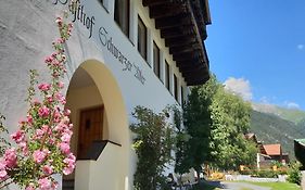 Hotel Schwarzer Adler